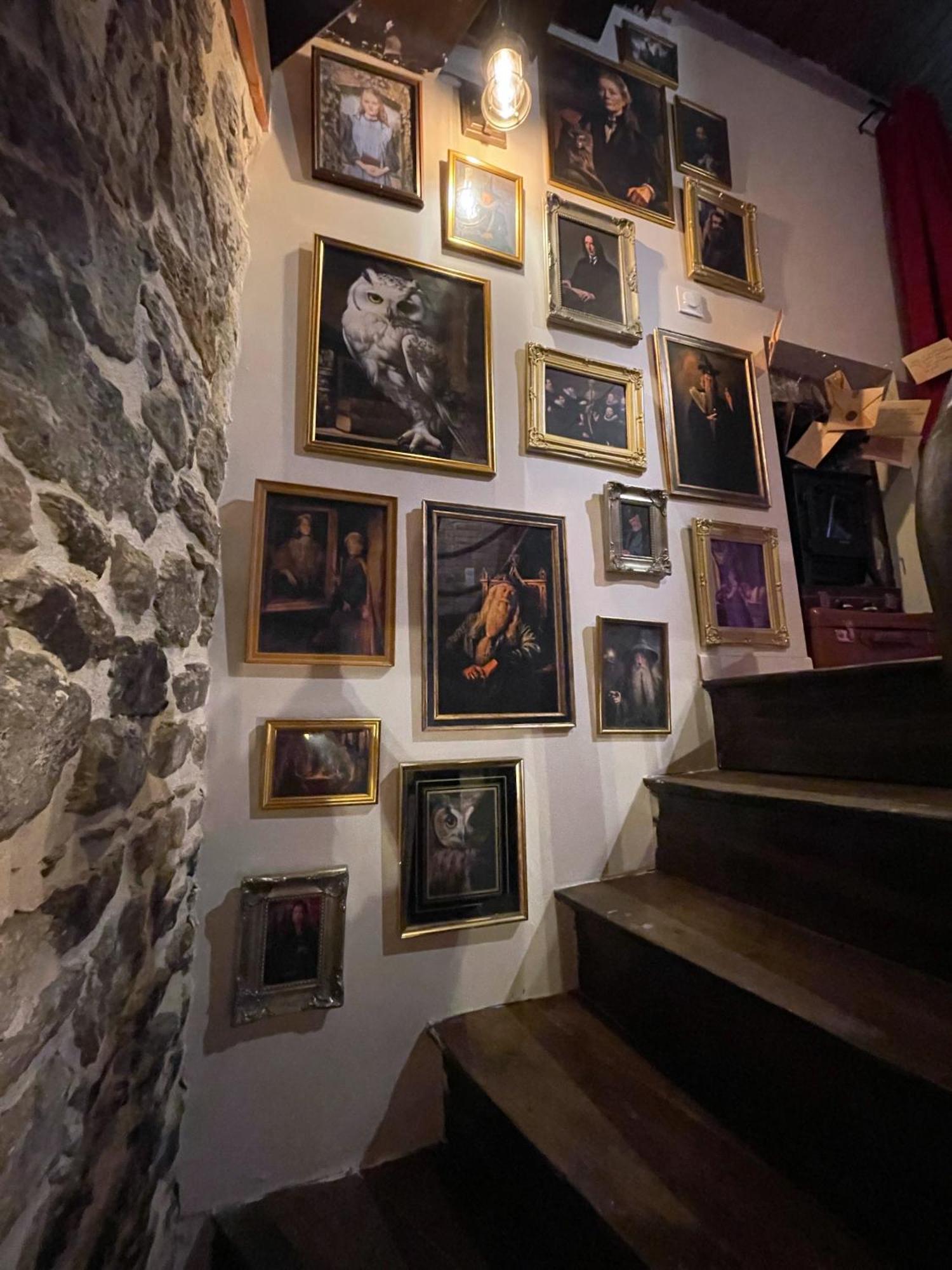 Impasse Des Mysteres - La Maison Des Sorciers Lehon/Dinan Dış mekan fotoğraf
